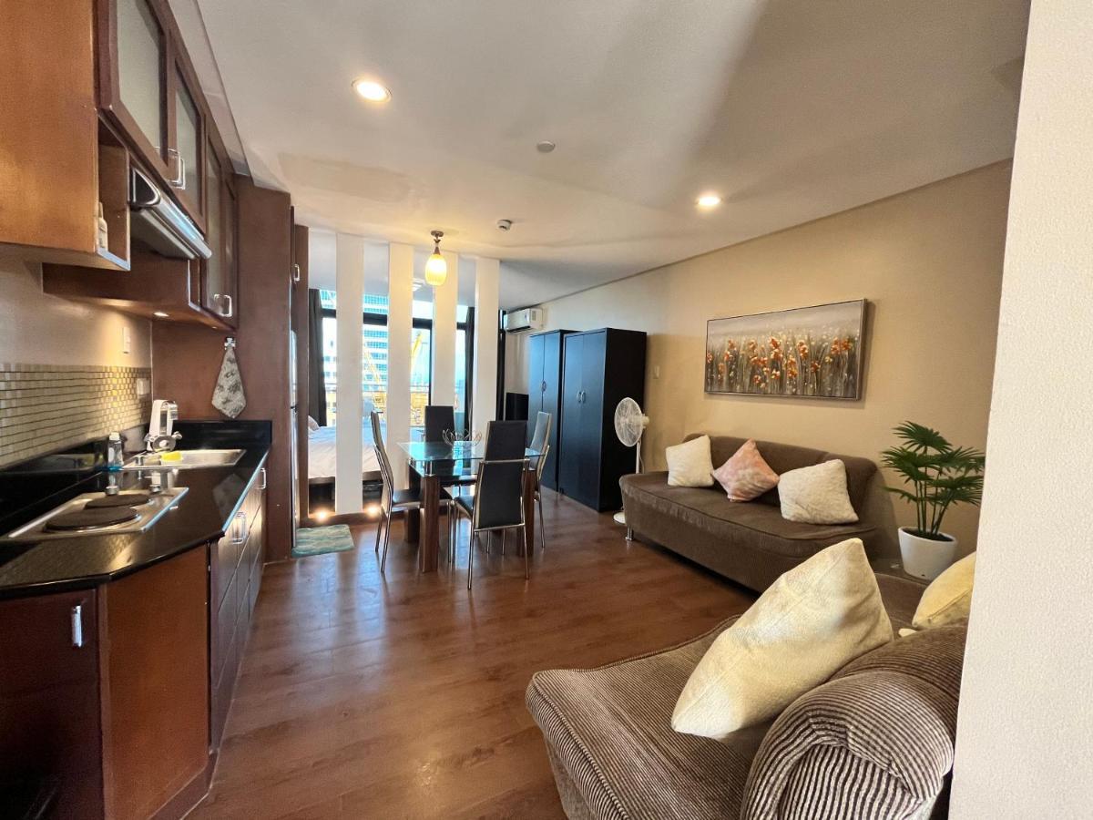 Appleone Ayala Condo With Balcony Cebu Exteriér fotografie
